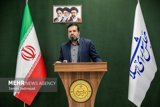 نشست علنی مجازی <a href='https://sayeb.ir/tag/%d9%85%d8%ac%d9%84%d8%b3-%d8%b4%d9%88%d8%b1%d8%a7%db%8c-%d8%a7%d8%b3%d9%84%d8%a7%d9%85%db%8c'></div>مجلس شورای اسلامی</a>