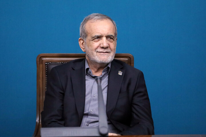 بررسی جامع: تکمیل زیرساخت‌های حکمرانی داده‌محور، پیش‌نیاز تحول در مدیریت کشور است | مهر - کد e4a5