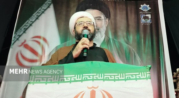 کریمی: نیروهای مسلح در صورت خطای دشمن قاطعانه برخورد می کنند