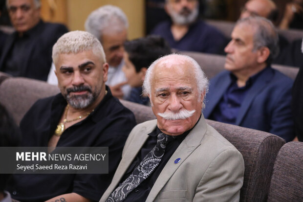 مراسم ترحیم اکبر عبدی