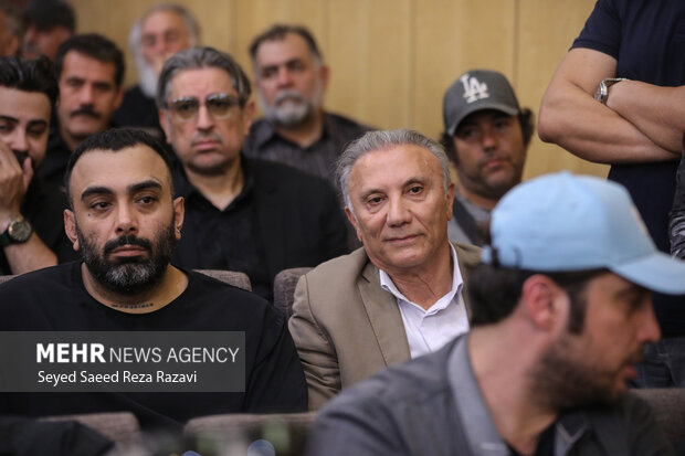مراسم ترحیم اکبر عبدی