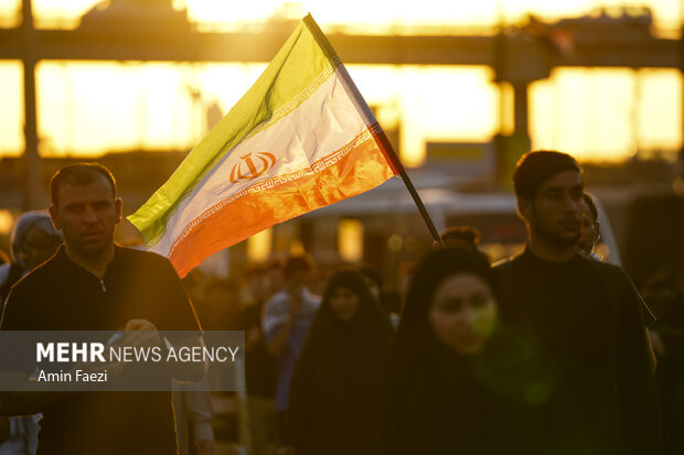 از گامهای اربعین تا افق تمدن از گامهای اربعین تا افق تمدن