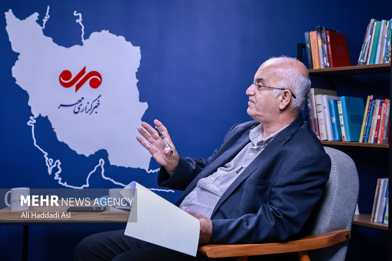 مدیر دفتر الجزیره در تهران: اطلاعاتی به تهران رسیده که اگر گفتوگوهای ایران و عمان به گشایش تنگه هرمز بینجامد، واشنگتن محاصره دریایی و تحریمهای