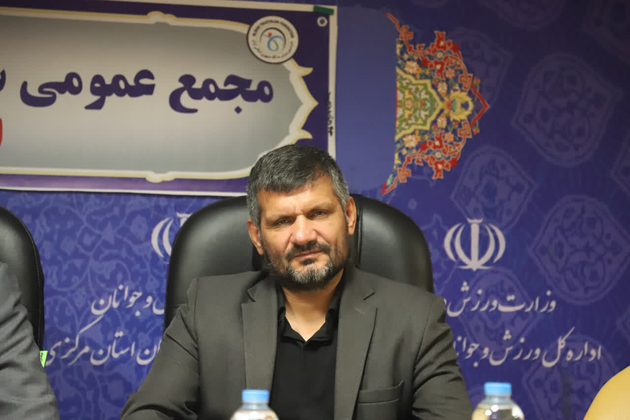 حججی: مدارس محور استعدادیابی ترای‌اتلون در کشور است