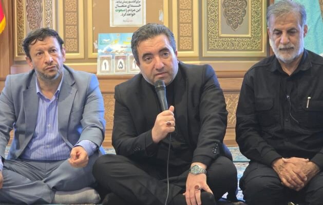 رئیس سازمان ثبت اسناد: صدور اسناد مالکیت مردم خارگ در مراحل پایانی است رئیس سازمان ثبت اسناد: صدور اسناد مالکیت مردم خارگ در مراحل پایانی است