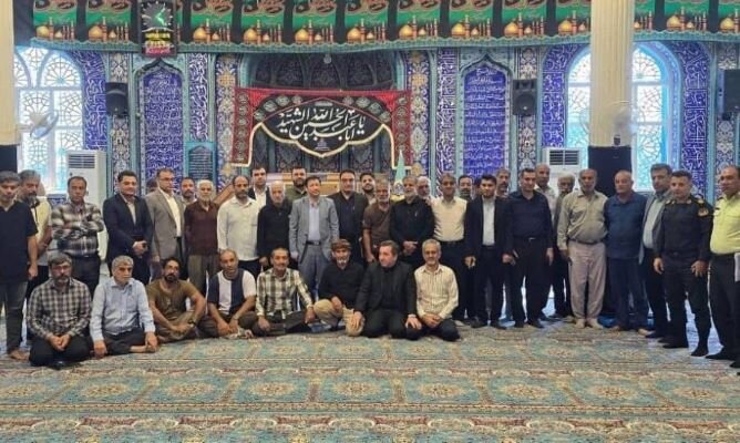 فرمانده سپاه خارگ: حضور مسئولان نویدبخش تسریع در رفع مشکلات مردم است فرمانده سپاه خارگ: حضور مسئولان نویدبخش تسریع در رفع مشکلات مردم است