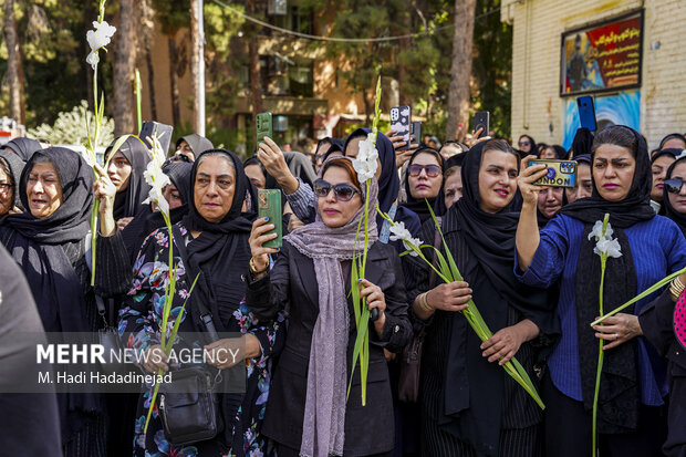 مراسم استقبال از پیکر خلبان شهید مجید کاظمی در شیراز