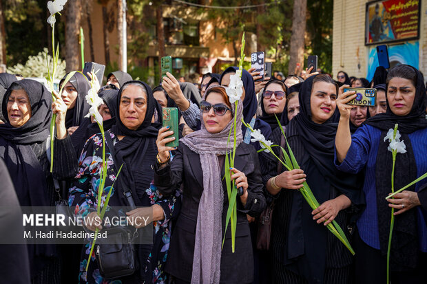 مراسم استقبال از پیکر خلبان شهید مجید کاظمی در شیراز
