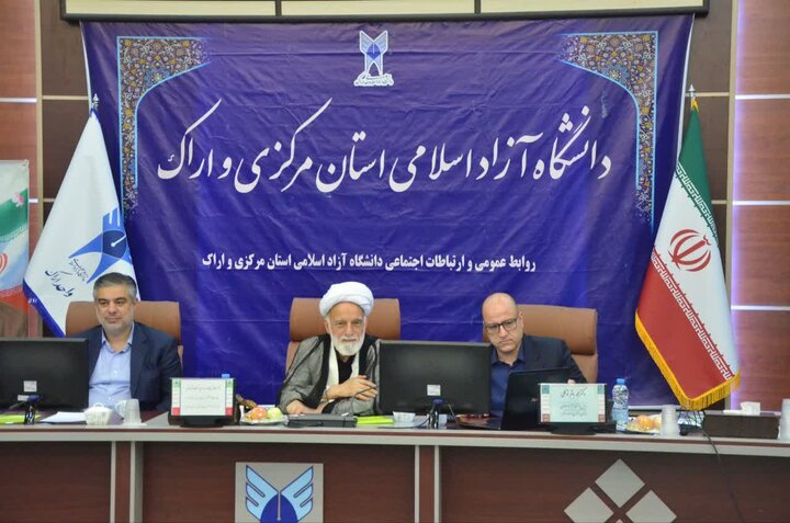توسعه صنایع دانش‌بنیان مسیر اصلی عبور از کمیت‌گرایی در آموزش عالی است