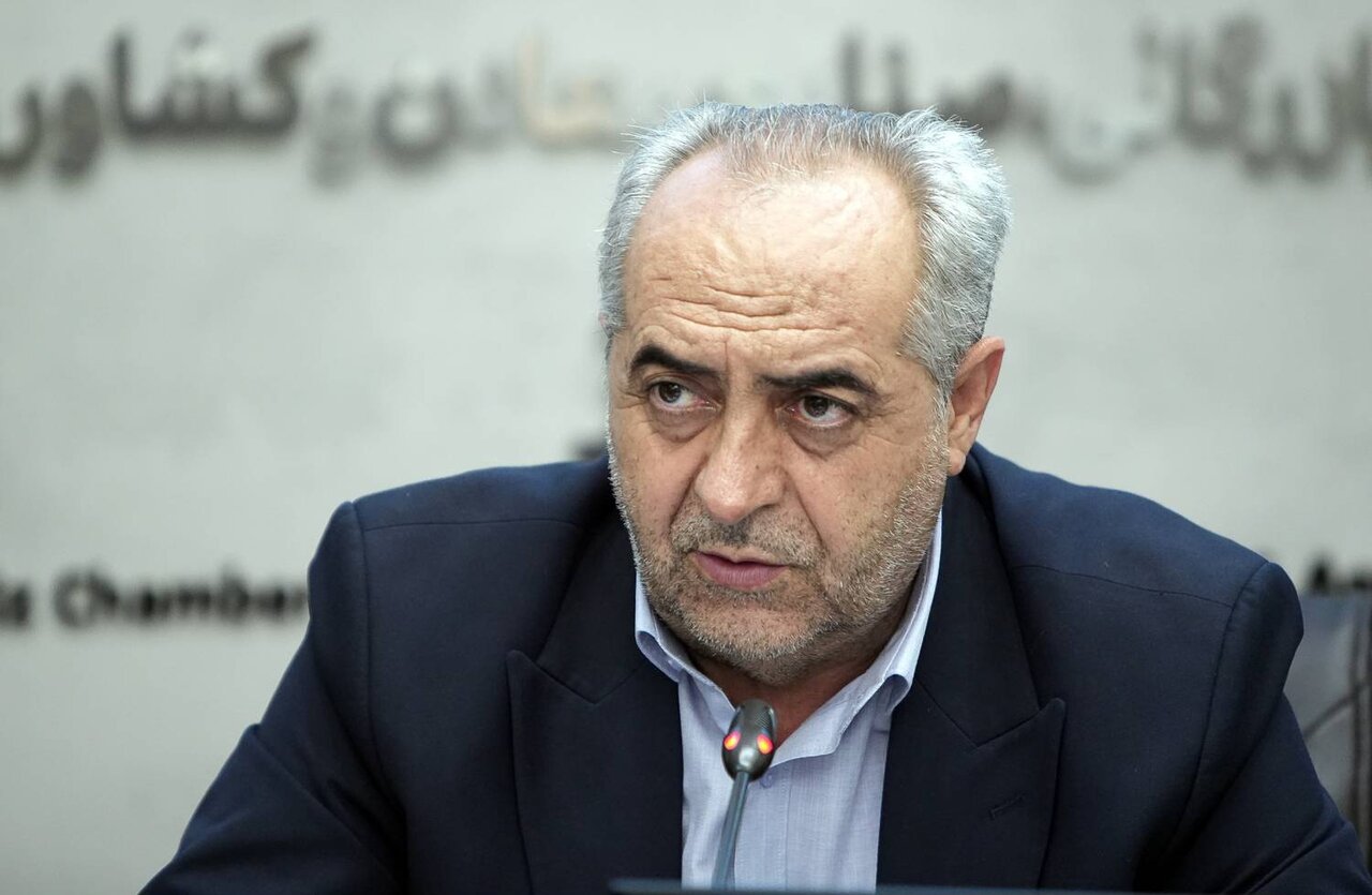 سرمست: تأمین برق صنایع اولویت مدیریت آذربایجان شرقی است