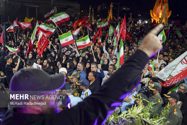 وداع با پیکر شهید سرتیپ دوم خلبان مجید کاظمی در شیراز
