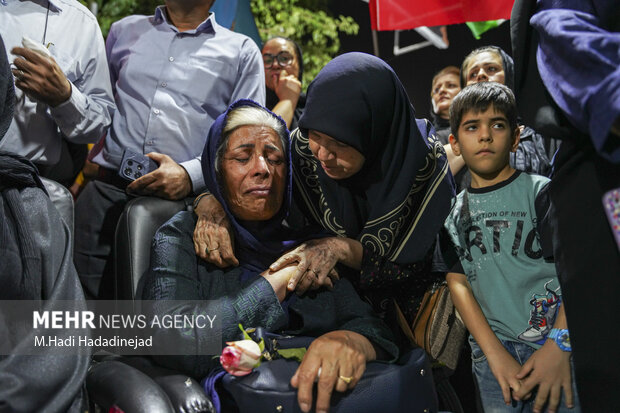 وداع با پیکر شهید سرتیپ دوم خلبان مجید کاظمی در شیراز