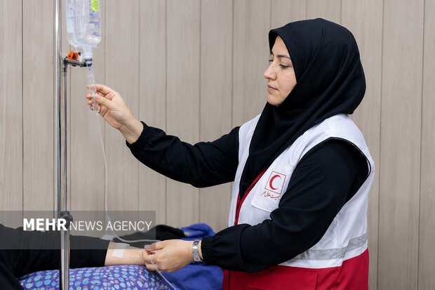 بیش از ۳۶ هزار خدمت امدادی به زائران اربعین ارائه شد بیش از ۳۶ هزار خدمت امدادی به زائران اربعین ارائه شد