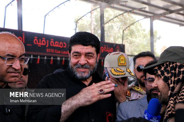 بازدید رئیس جمعیت هلال‌احمر از پایگاه‌های امدادی مرز خسروی و منذریه