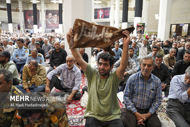 پیکر شهید سرتیپ دوم خلبان مجید کاظمی در شیراز