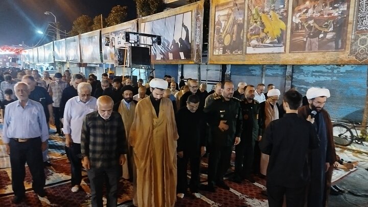 اقامه نماز استغاثه به امام زمان (عج) در آستانه اشرفیه