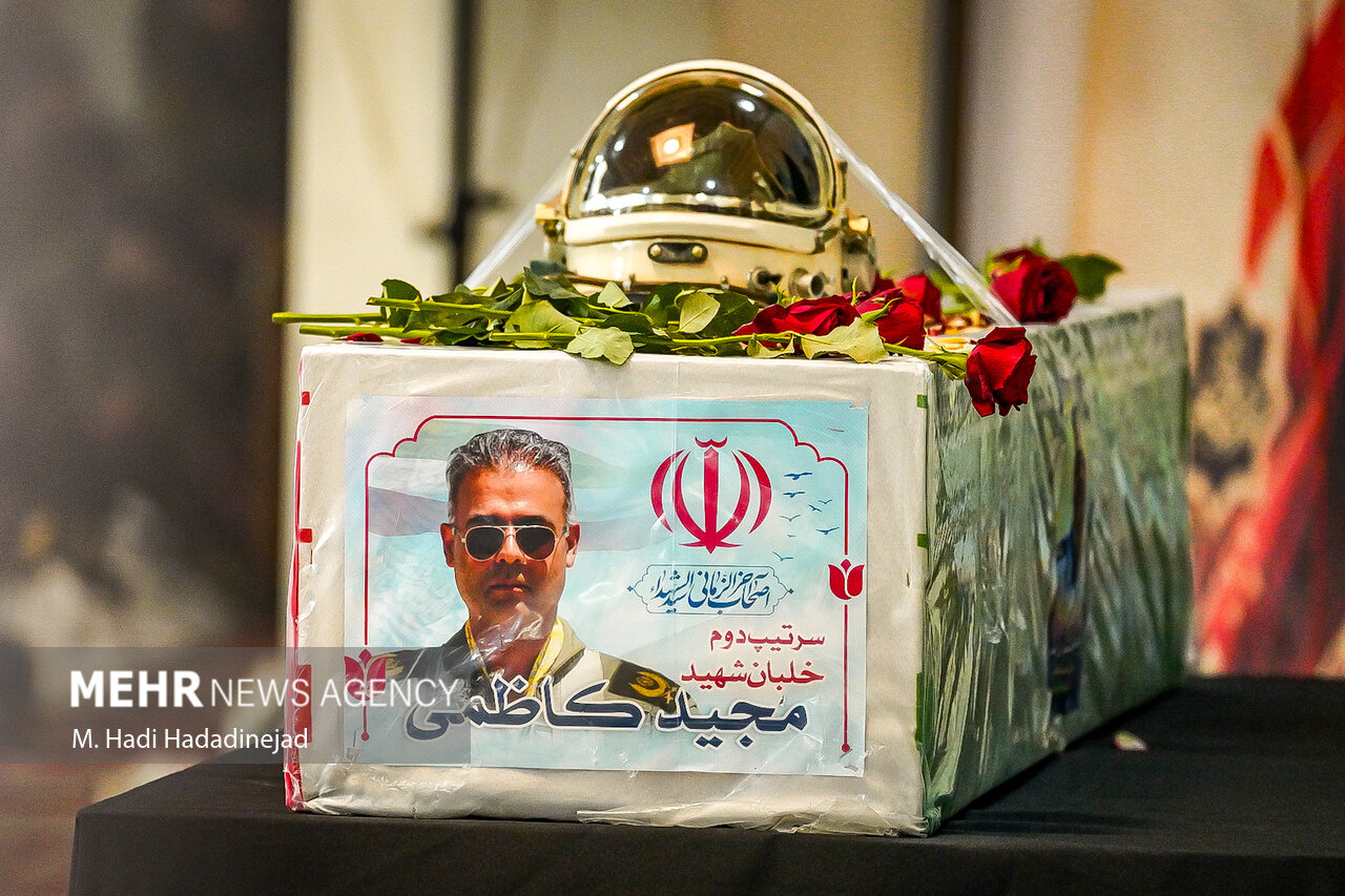 تشییع پیکر شهید سرتیپ دوم خلبان مجید کاظمی در شیراز