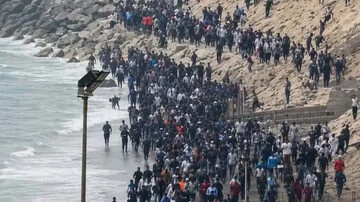 چرا ۶۰ هزار مهاجر  مراکشی به اسپانیا هجوم بردند؟