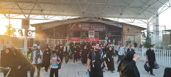 مهران در اوج شکوه؛میزبانی تمامقد از زائران تا تداوم حماسه ادامه دارد