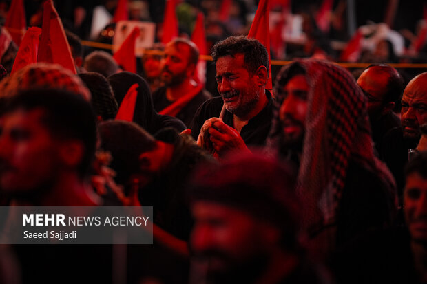 شب سوم عزاداری اربعین هیئت ریحانه الحسین(ع)