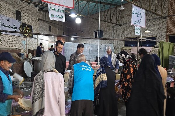 موکب سیدالشهدا(ع) آوج؛ از خدمات شبانهروزی تا غرفههای فرهنگی و درمان