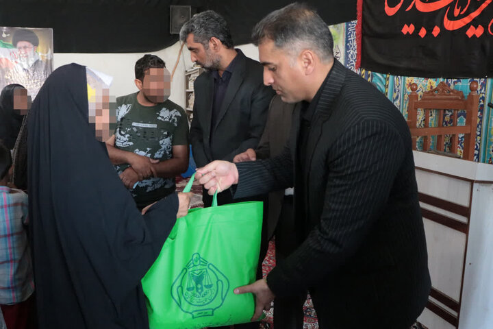 آخر جاده، آغاز امید؛ سرکشی به ۱۵ خانواده زندانی نیازمند 