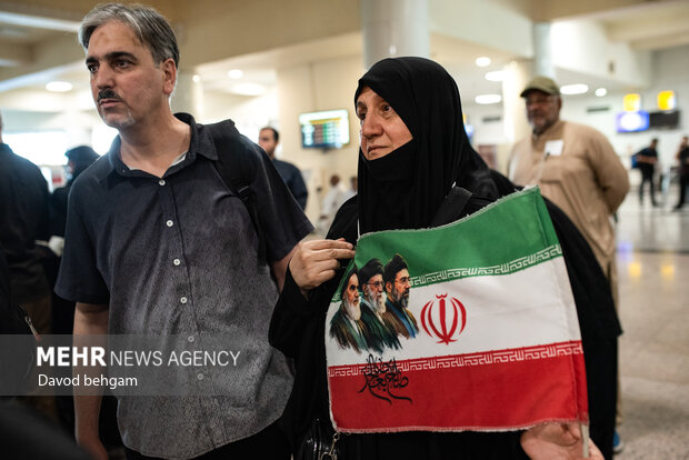 اعزام زائران اربعین از فرودگاه مشهد