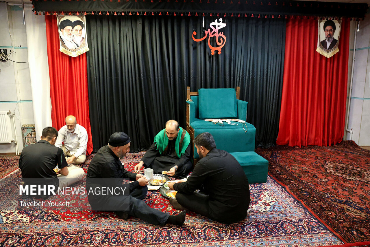 ماجرای خواب آشپز موکب انصارالحسین همدان؛ همه پای کار زوار حسین (ع)