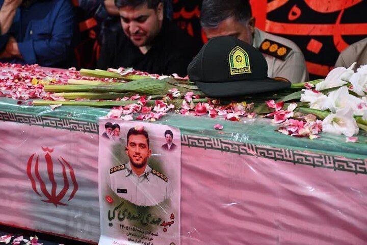 پیکر شهید «مهدی مهدوی‌کیا» در خورزوق اصفهان به خاک سپرده شد