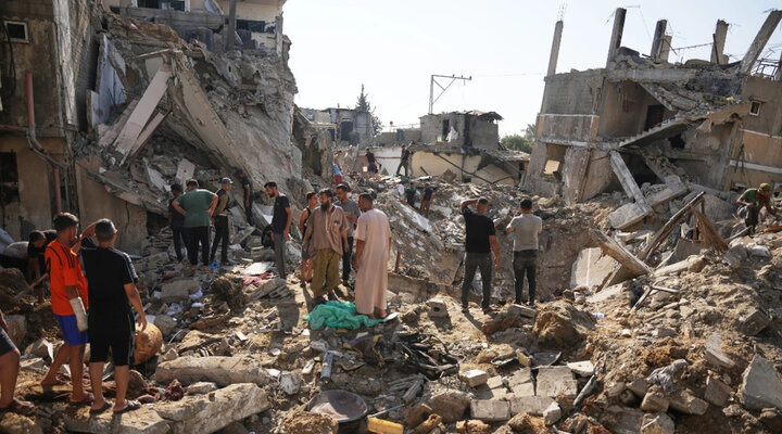 Israel kills 8 more Palestinians in Gaza despite ceasefire