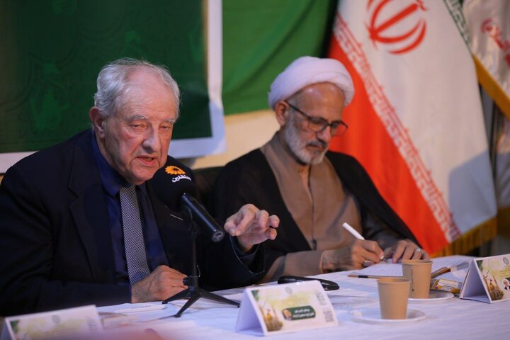 امام حسین(ع) برای جهان غرب چه دارد؟