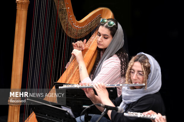آماده سازی ارکستر سمفونیک تهران برای اجرای پروژه «خسوف»