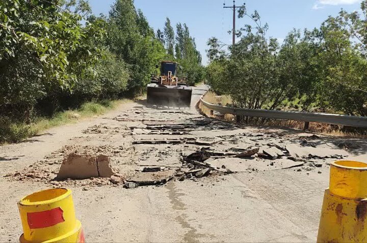عملیات اجرایی آسفالت جاده رکابدار گلپایگان آغاز شد