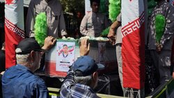 پیکر دریانورد شهید «نیما مرادی» در زادگاهش بندرانزلی آرام گرفت