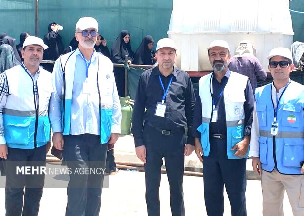تجلیل از خادمان موکب «لبیک یا حسین(ع)» سمنان در نجف اشرف