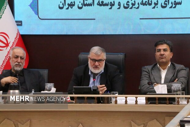 استاندار تهران: توزیع اعتبارات استان پروژه‌محور خواهد بود