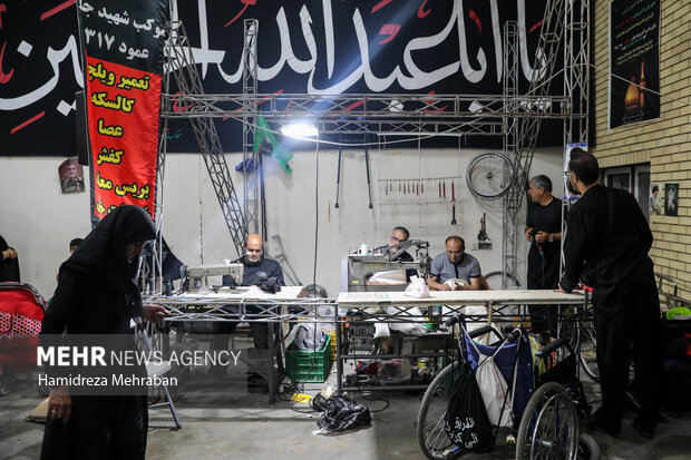 خدمت در راه حسین(ع)