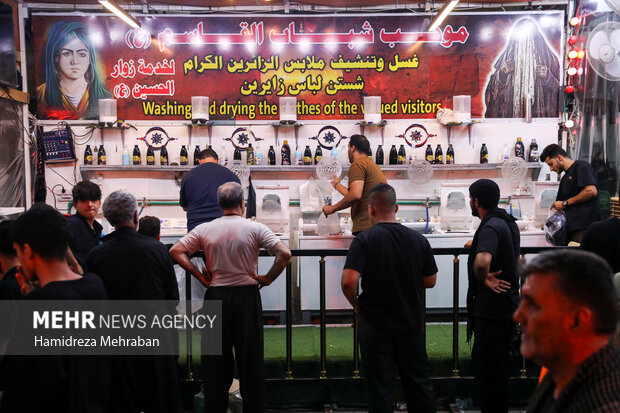خدمت در راه حسین(ع)