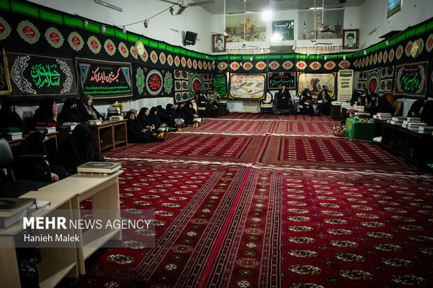 خانه به خانه با نام حسین(ع)