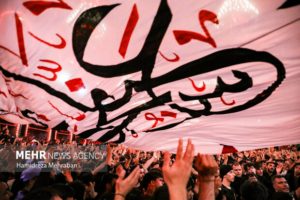 بازنمایی عشق و اتحاد در قاب تجسمی؛ هنر «اربعین» روایتگر غم نیست