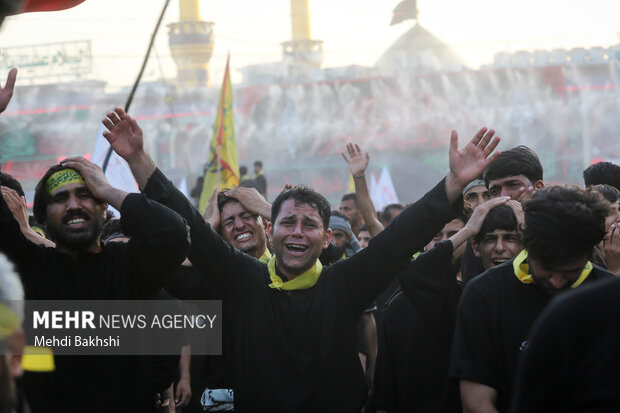 عزاداری دل‌دادگان حسینی در کربلا