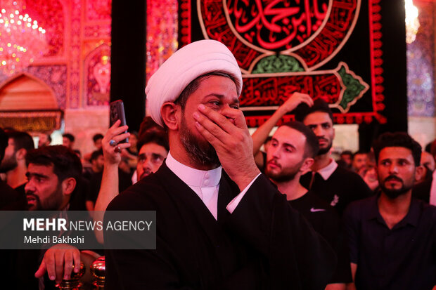 عزاداری دل‌دادگان حسینی در کربلا