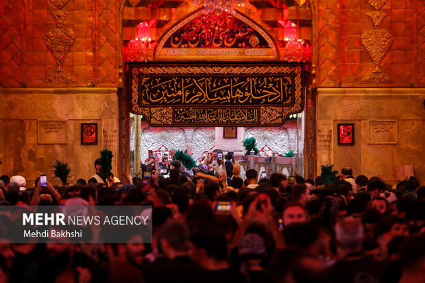 عزاداری دل‌دادگان حسینی در کربلا