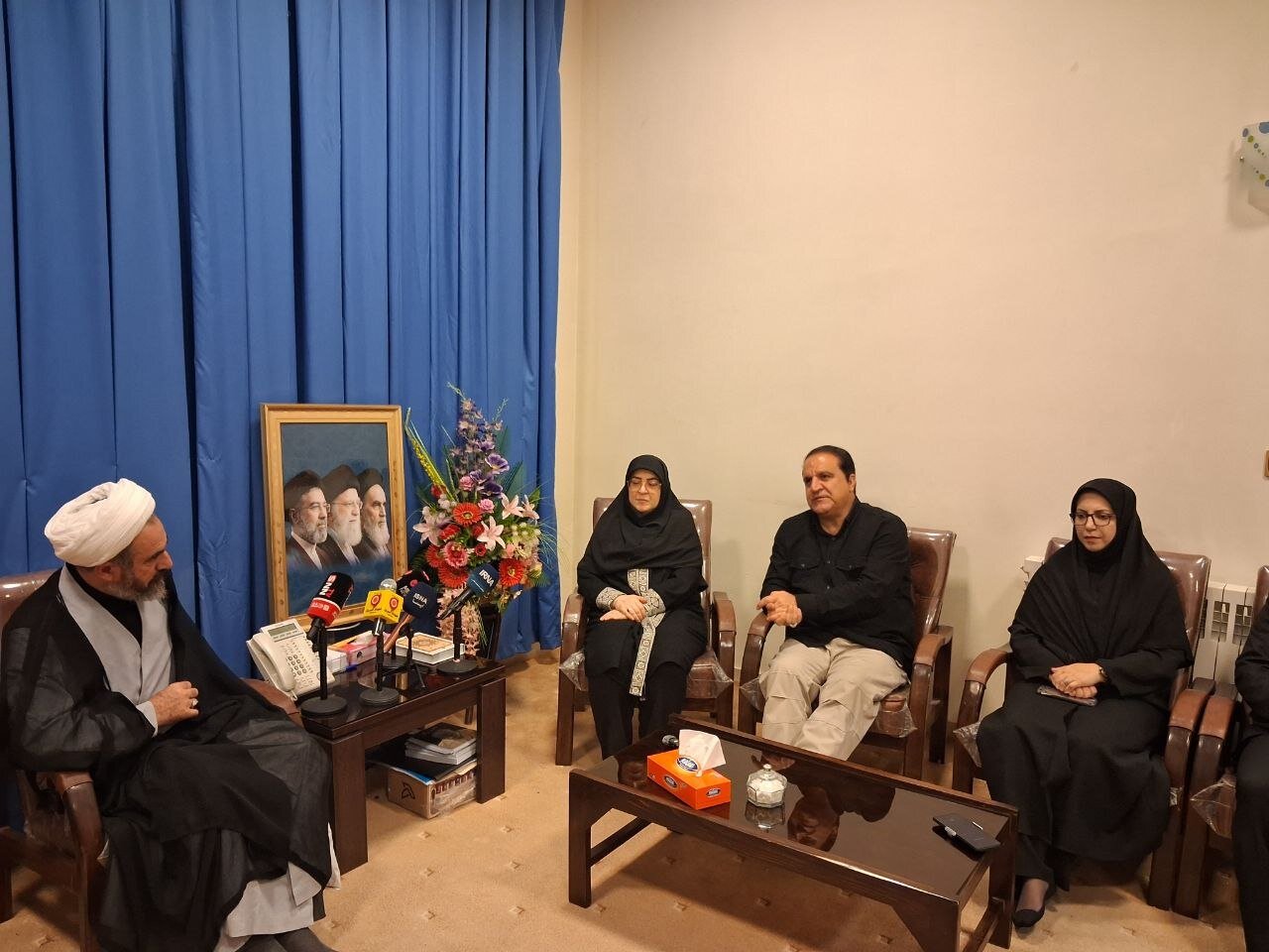 مهاجرانی:ملت ایران در جنگ اقتصادی با تدبیر و همت،دشمن را ناامید کرد