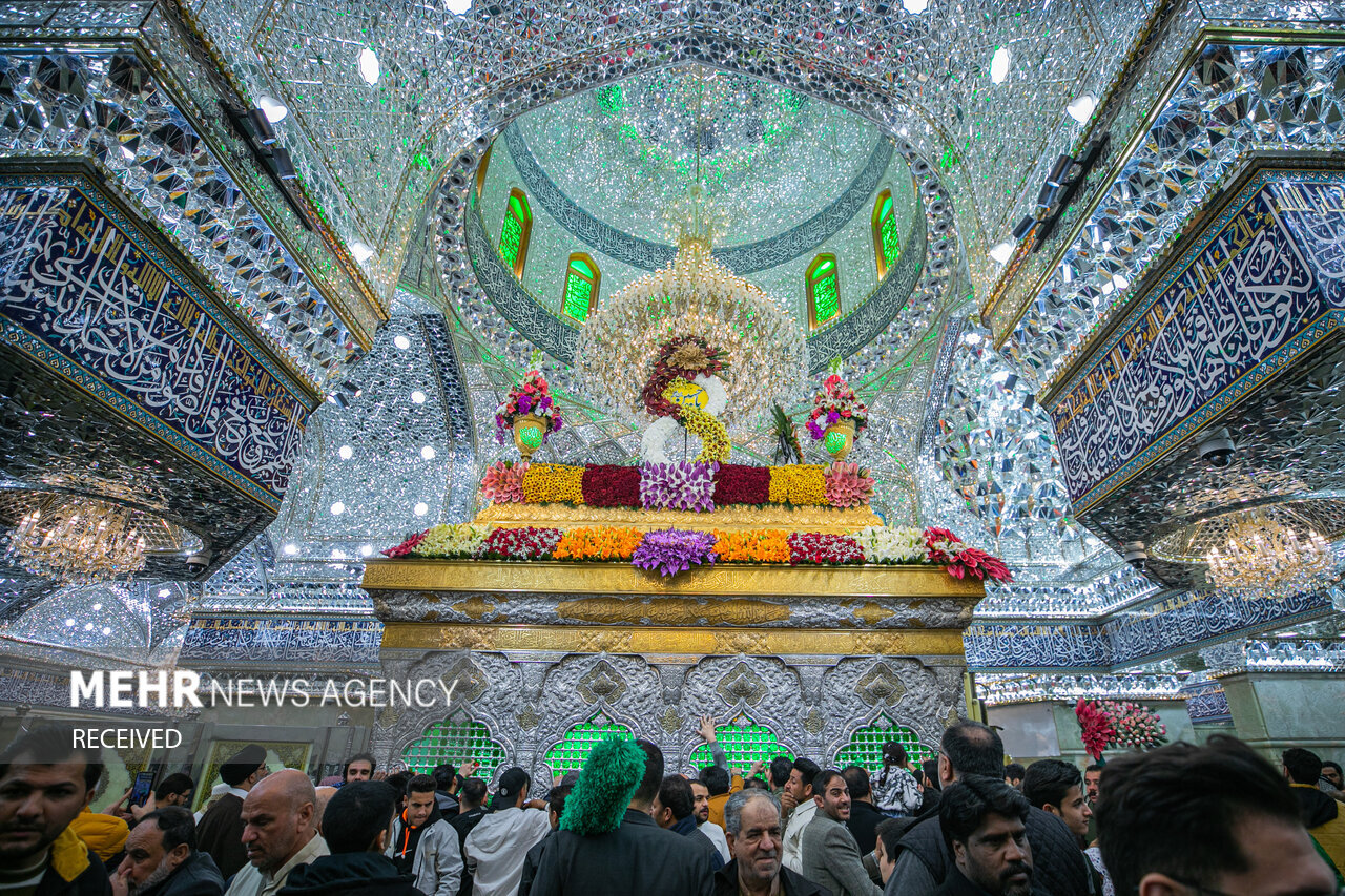 VIDEO: Iranian flag at Imam Hussein's shrine during Arbaeen