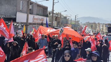 پرچم «یا لثارات الحسین» بر دوش جاماندگان اربعین در یاسوج