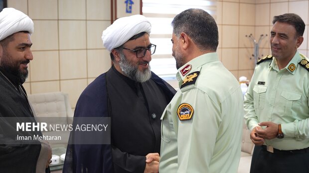 تقدیر از ضامن کربلای زوار اربعین توسط حرم امیرالمومنین(ع)
