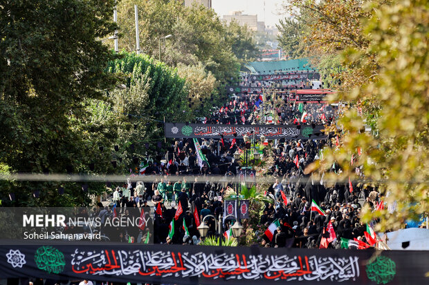 پیاده‌روی جاماندگان اربعین در تهران - ۲
