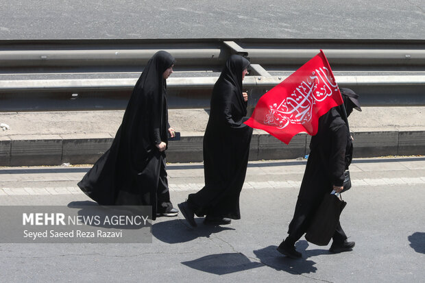 پیاده‌روی جاماندگان اربعین در تهران