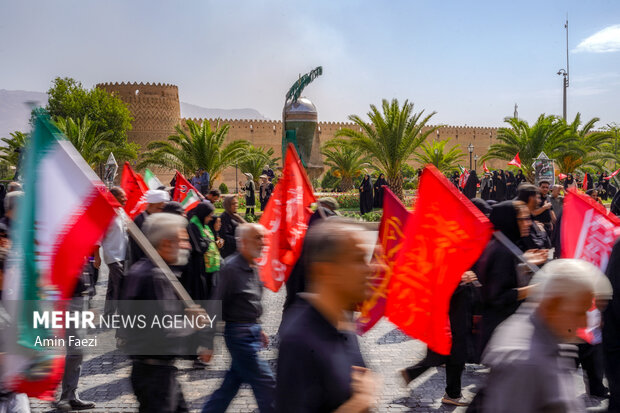 مراسم جاماندگان اربعین در شیراز